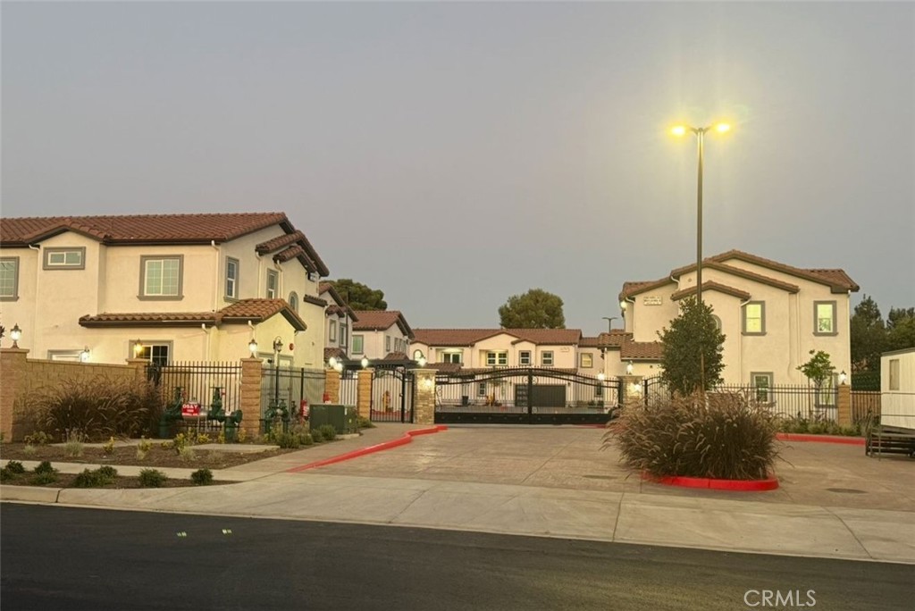 Residential Lease for rent at 15909 Merrill 6, San Bernardino CA featuring 2 beds and 2 baths