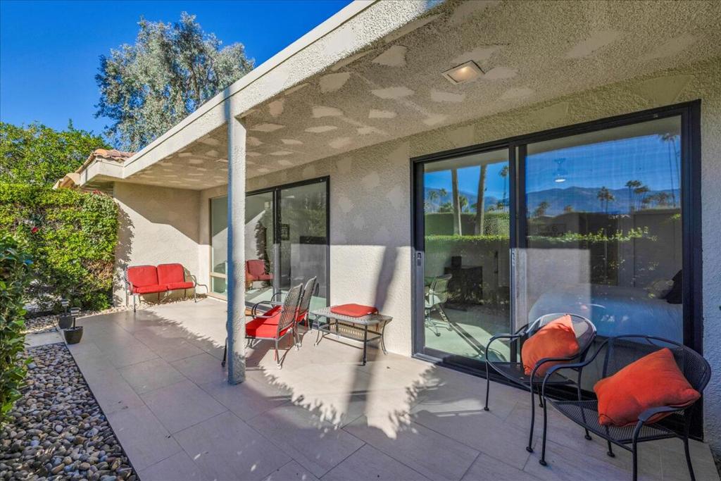 Residential for sale at 2365 Oakcrest Drive, Palm Springs CA featuring 2 beds and 2 baths