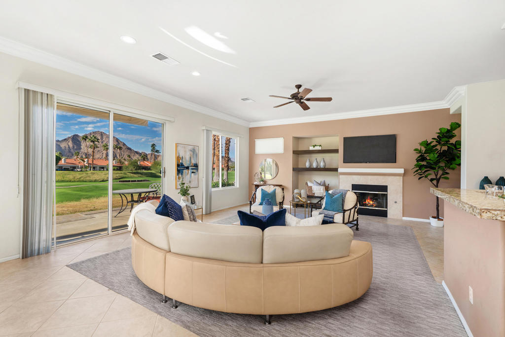 Residential for sale at 78152 Calle Las Ramblas, La Quinta CA featuring 3 beds and 3 baths