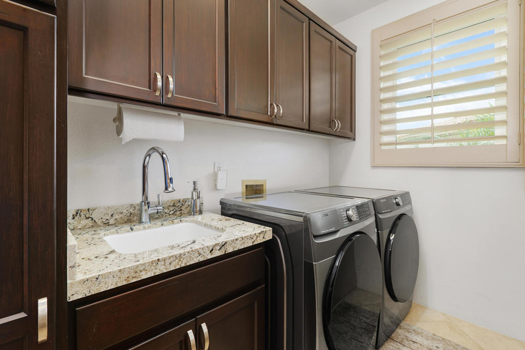 Residential for sale at 3 Adria Circle, Palm Desert CA featuring 4 beds and 3 baths