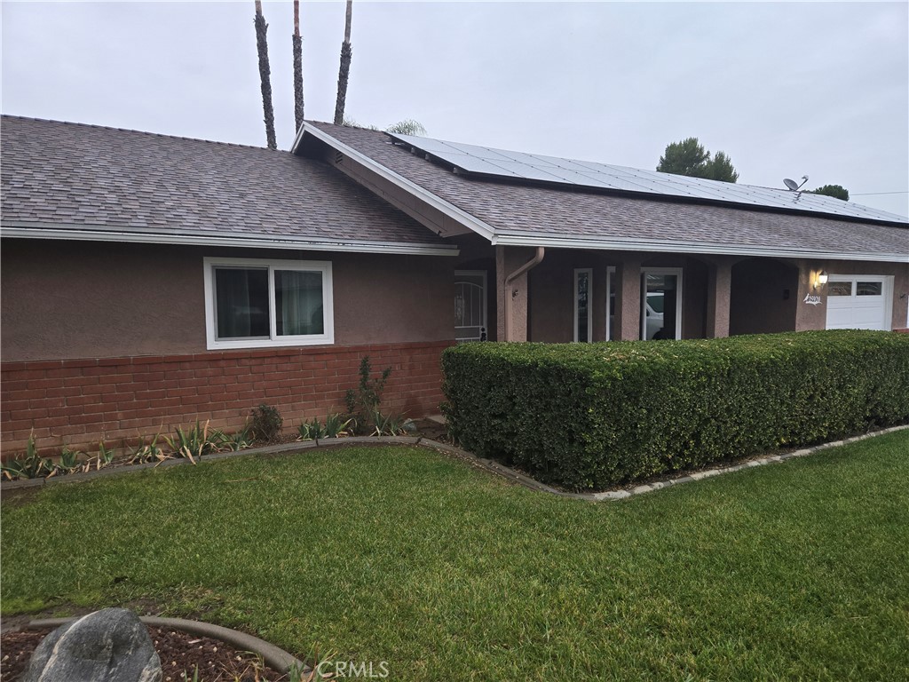 Residential Lease for rent at 25920 Floyd Avenue, Menifee CA featuring 4 beds and 2 baths
