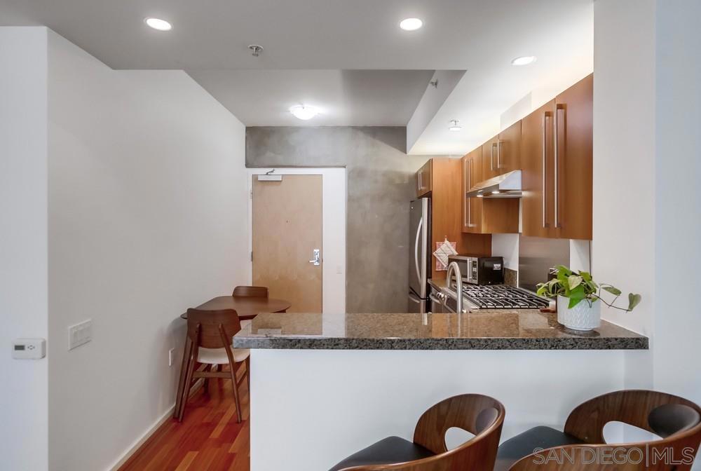Residential for sale at 321 10th Ave 903, San Diego CA featuring 1 bed and 1 bath