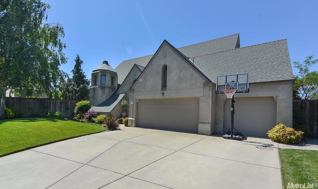 Residential for sale at 896 Cinnamon Teal Court, Manteca CA featuring 4 beds and 3 baths