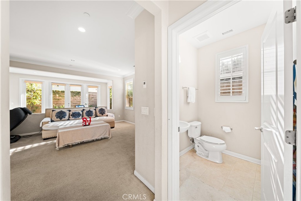 Residential for sale at 16 Sedgewick, Irvine CA featuring 3 beds and 3 baths