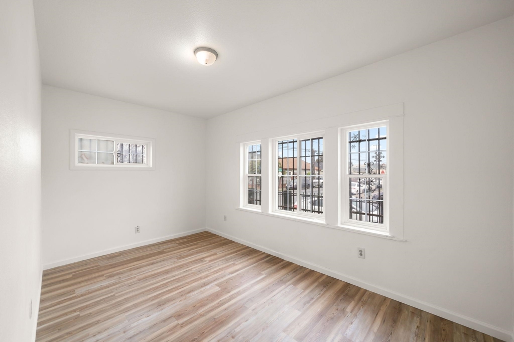 Residential Lease for rent at 400 Bissell, Richmond CA featuring 4 beds and 2 baths