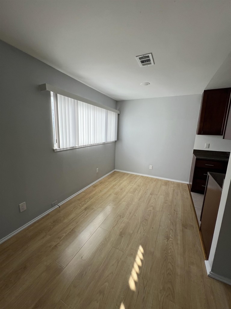 Residential Lease for rent at 2636 WARRING ST, Berkeley CA featuring 2 beds and 1 bath