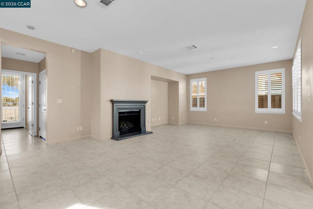 Residential for sale at 1051 Madrone Ave, Vallejo CA featuring 3 beds and 3 baths