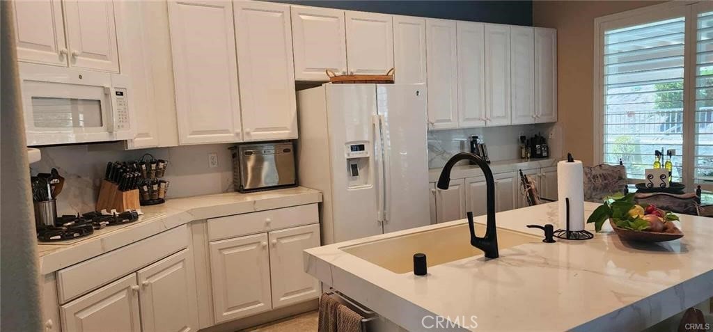 Residential for sale at 2036 Melbourne, Banning CA featuring 2 beds and 3 baths