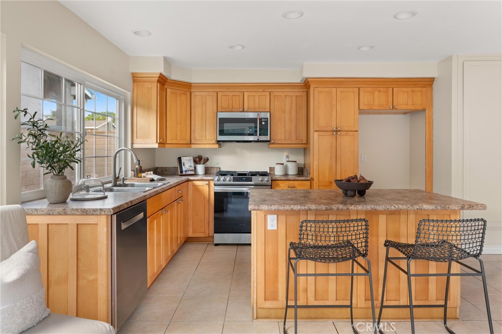 Residential for sale at 8592 Larkport Drive, Huntington Beach CA featuring 3 beds and 2 baths