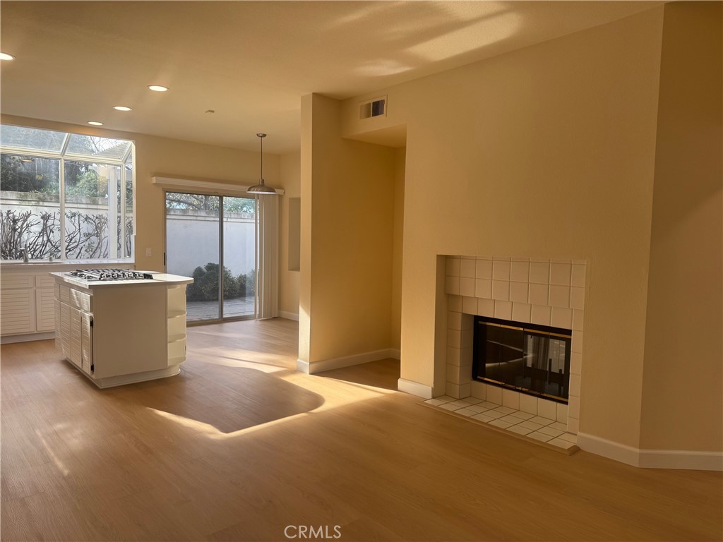 Residential Lease for rent at 5 Belcanto, Irvine CA featuring 4 beds and 3 baths