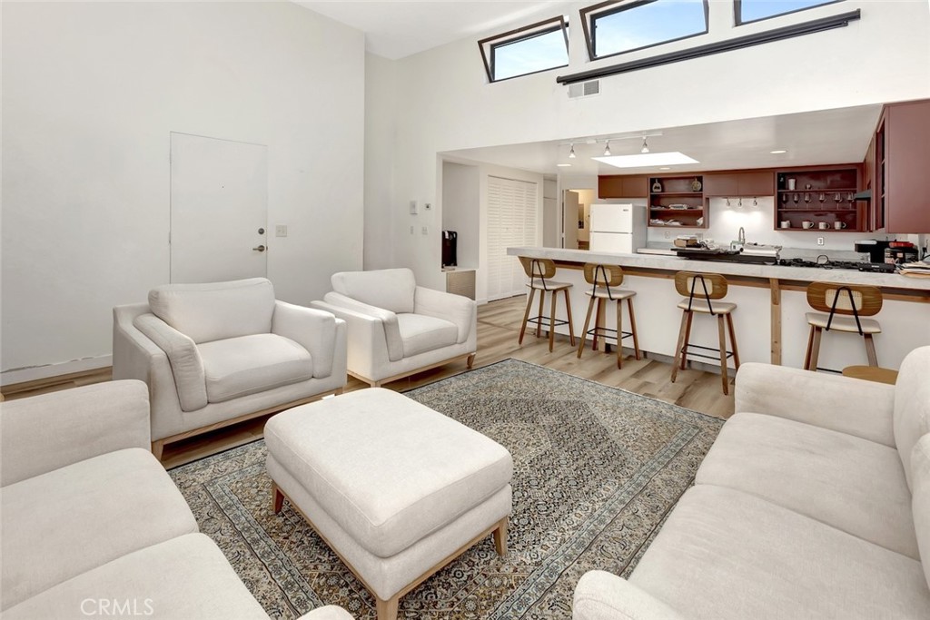 Residential Lease for rent at 34206 Sepulveda Avenue, Dana Point CA featuring 2 beds and 2 baths