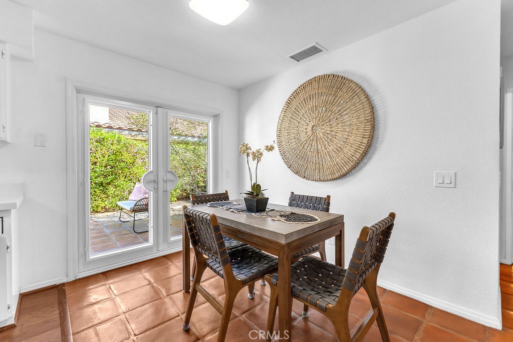 Residential for sale at 52810 Avenida Herrera, La Quinta CA featuring 2 beds and 2 baths