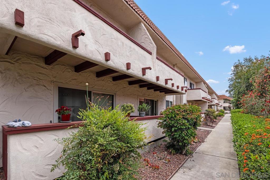 Residential for sale at 8671 Lake Murray BLVD 4, San Diego CA featuring 1 bed and 1 bath