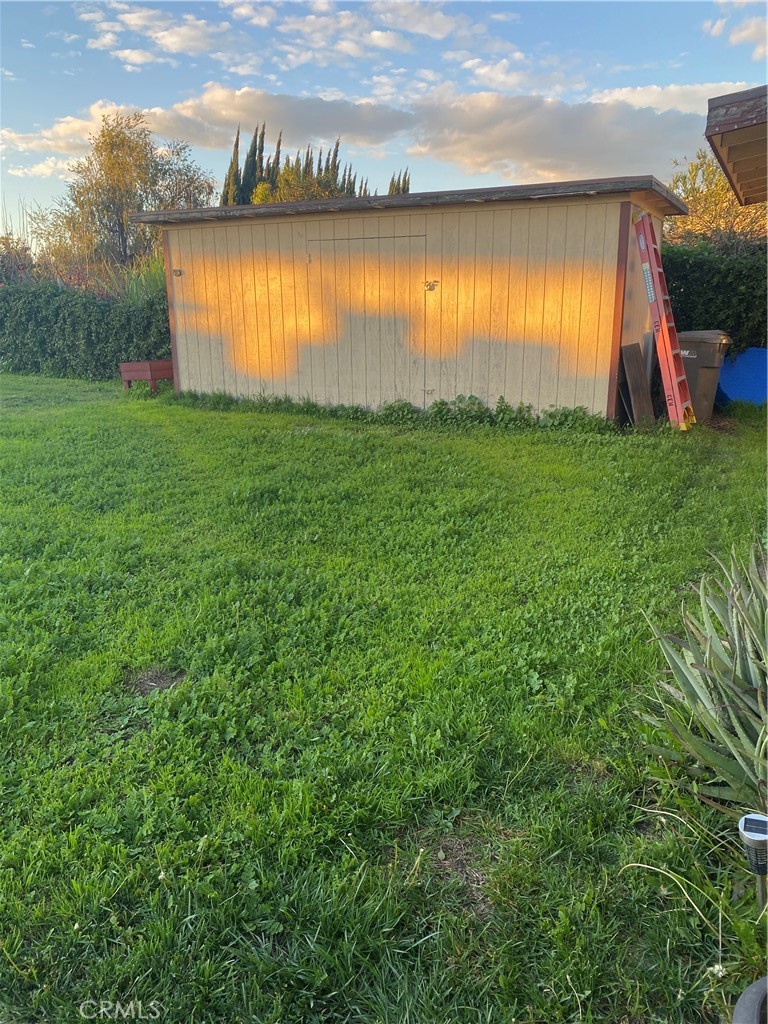 Residential for sale at 13144 Pipeline Ave., Chino CA featuring 2 beds and 1 bath