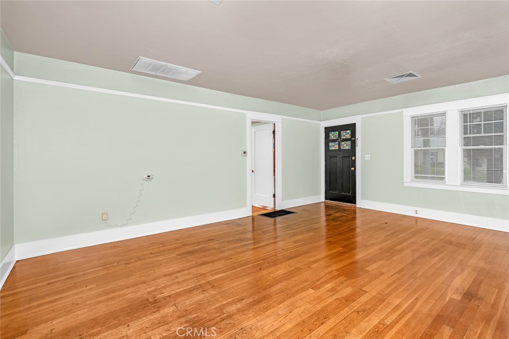 Residential for sale at 200 E 27th, Merced CA featuring 2 beds and 1 bath