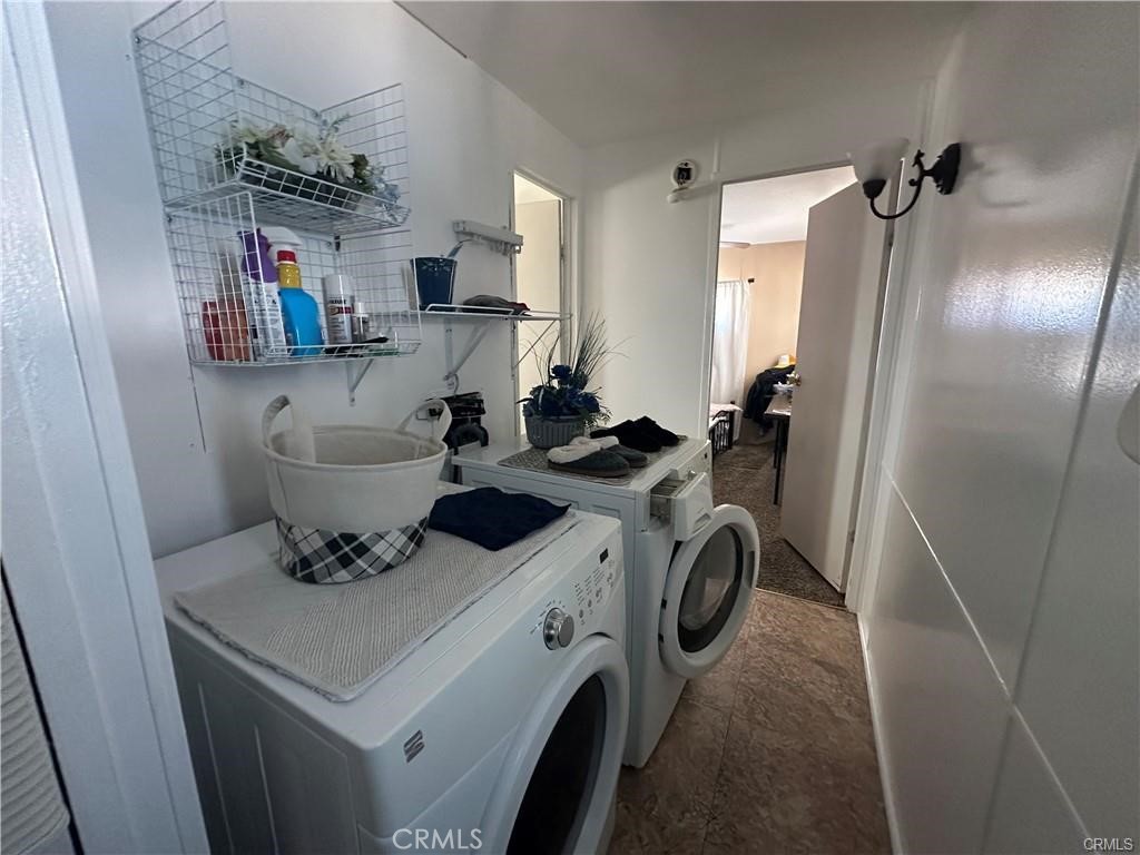 Manufactured In Park for sale at 2598 Ayala 34, Rialto CA featuring 2 beds and 2 baths