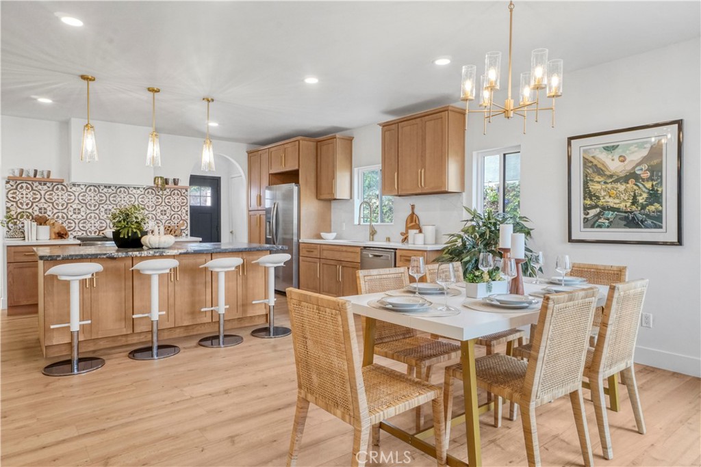 Residential for sale at 6325 Long, Los Angeles CA featuring 3 beds and 2 baths