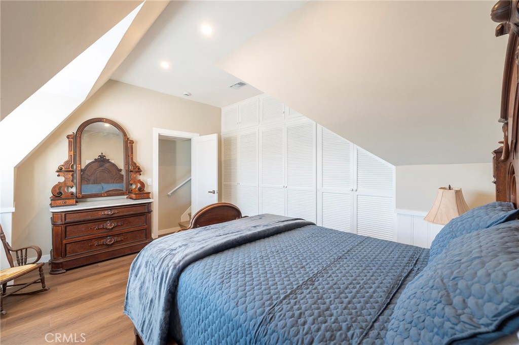 Residential Lease for rent at 1835 Manhattan Ave, Hermosa Beach CA featuring 2 beds and 2 baths