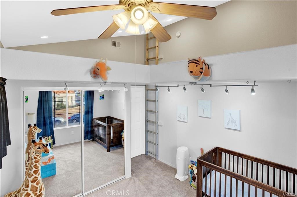 Residential for sale at 25099 Calle Entradero, Murrieta CA featuring 5 beds and 3 baths