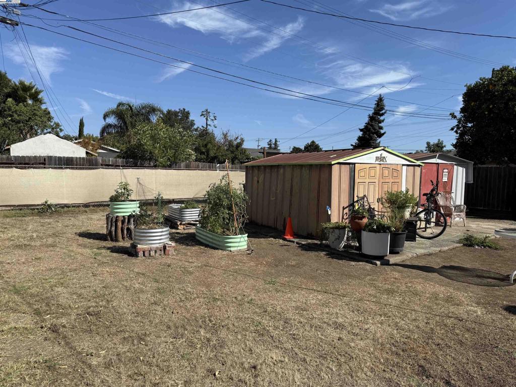 Residential for sale at 1314 Ohio Street, Vallejo CA featuring 3 beds and 2 baths