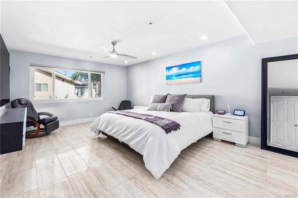 Residential for sale at 16255 Pacific Cir. 202, Huntington Beach CA featuring 3 beds and 3 baths