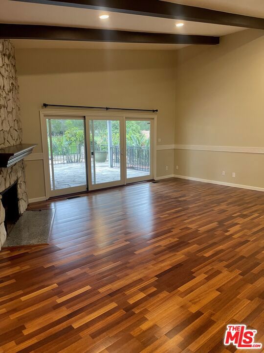 Residential Lease for rent at 4368 Fairway Drive, Lakewood CA featuring 4 beds and 4 baths
