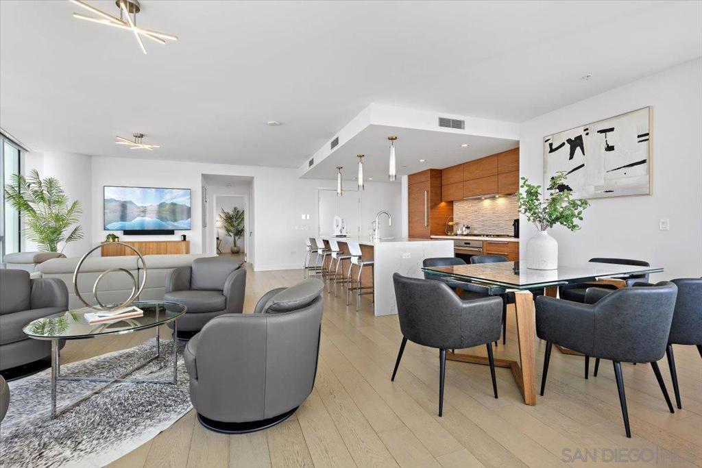 Residential for sale at 888 W E Street 1001, San Diego CA featuring 2 beds and 3 baths