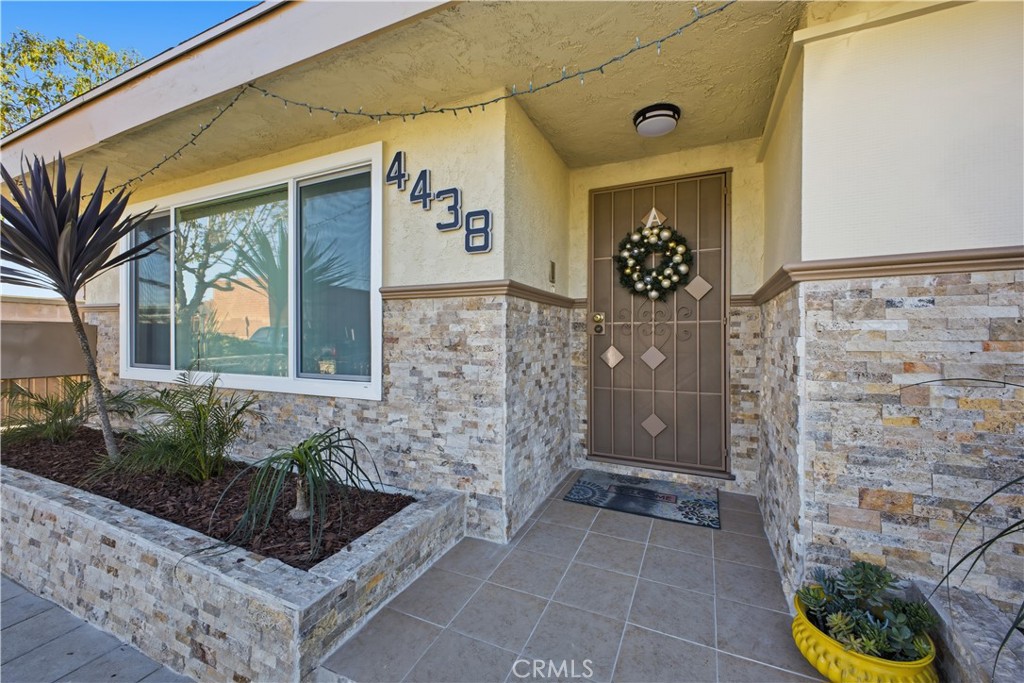 Residential Income for sale at 4438 W 137th, Hawthorne CA