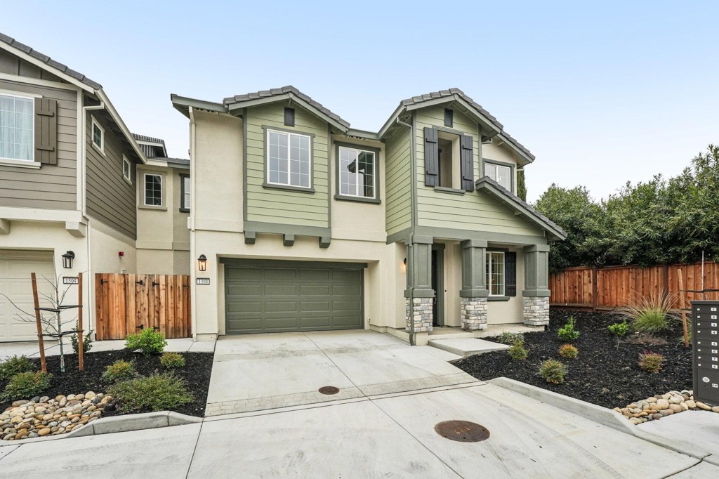 Residential for sale at 1308 Sunningdale Lane, Fairfield CA featuring 4 beds and 4 baths