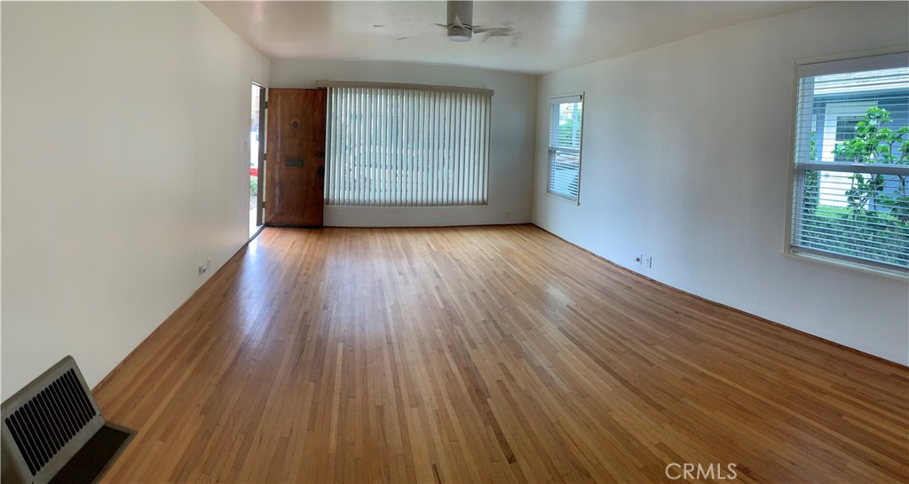Residential Lease for rent at 216 Baltimore, Huntington Beach CA featuring 2 beds and 1 bath