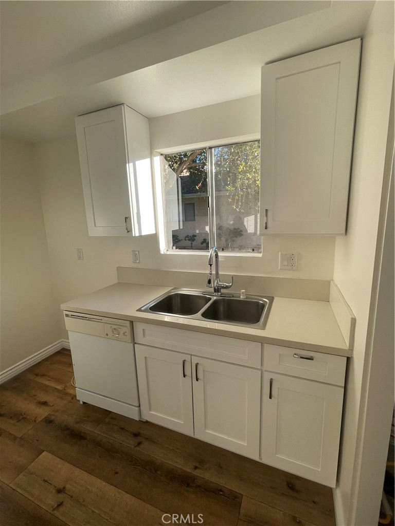 Residential for sale at 2610 Tiller, Port Hueneme CA featuring 2 beds and 1 bath