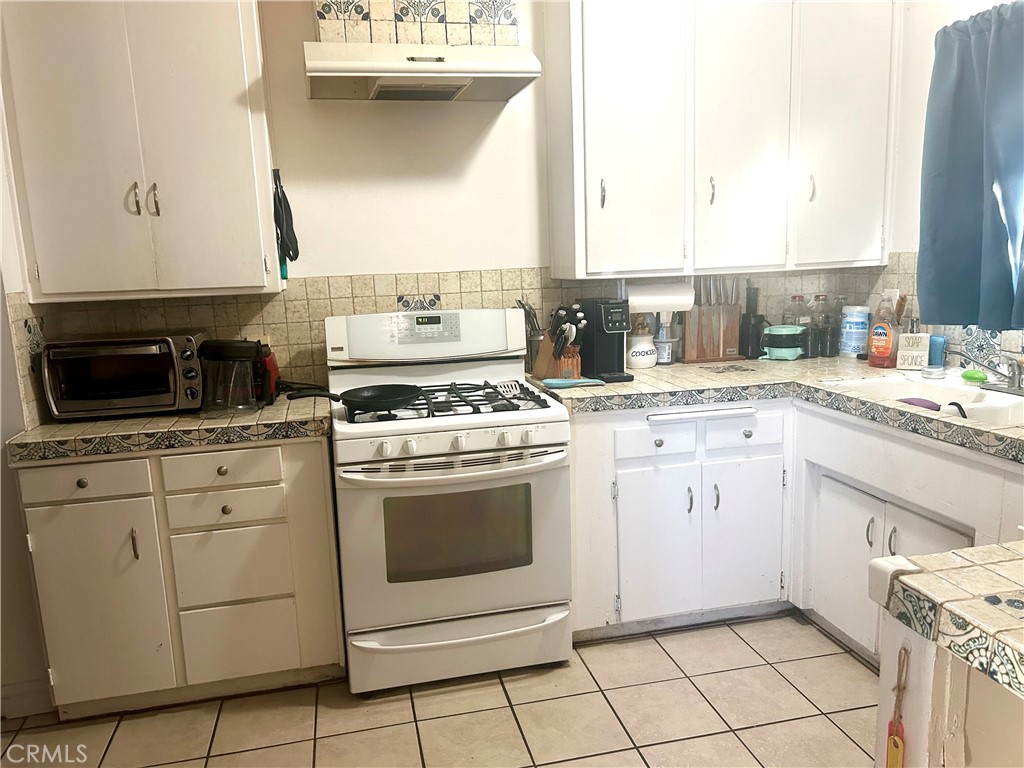 Residential for sale at 12591 7th, Yucaipa CA featuring 3 beds and 1 bath