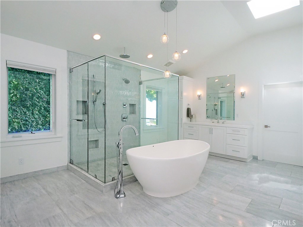 Residential for sale at 67 Eastfield, Rolling Hills CA featuring 4 beds and 4 baths