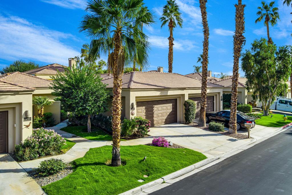 Residential for sale at 54938 Oak Tree A26, La Quinta CA featuring 2 beds and 2 baths