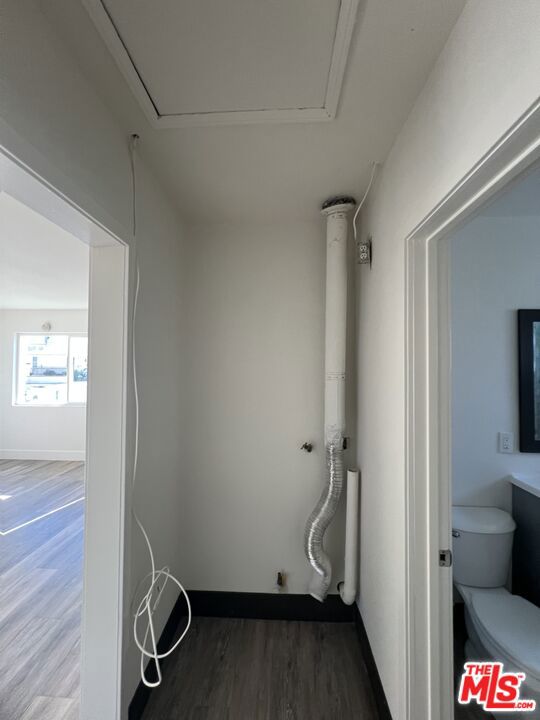 Residential Lease for rent at 3239 W 139th Street A, Hawthorne CA featuring 2 beds and 1 bath