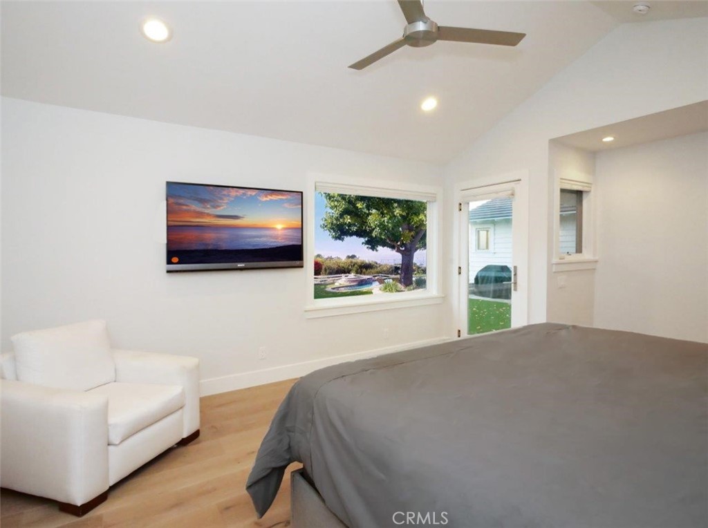 Residential Lease for rent at 67 Eastfield, Rolling Hills CA featuring 4 beds and 4 baths