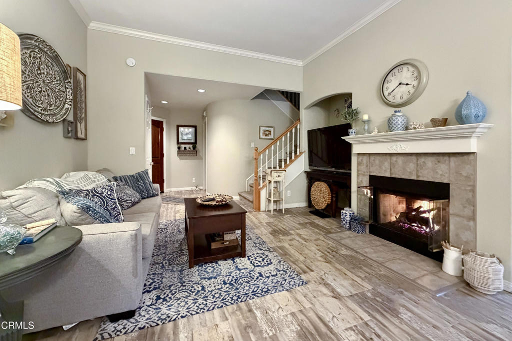 Residential for sale at 1150 Corte Riviera, Camarillo CA featuring 3 beds and 3 baths