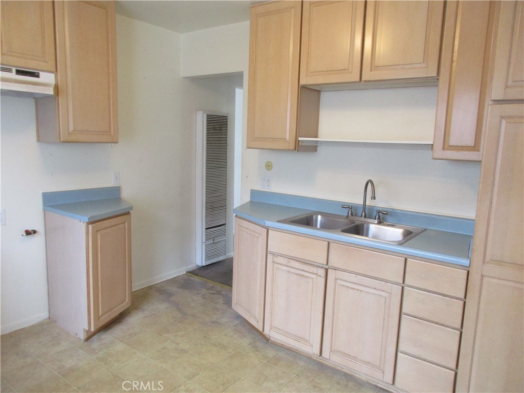 Residential Income for sale at 4135 W 164th, Lawndale CA