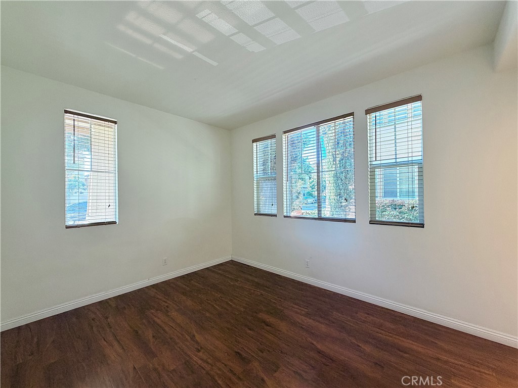 Residential Lease for rent at 111 Liberty St, Tustin CA featuring 3 beds and 4 baths