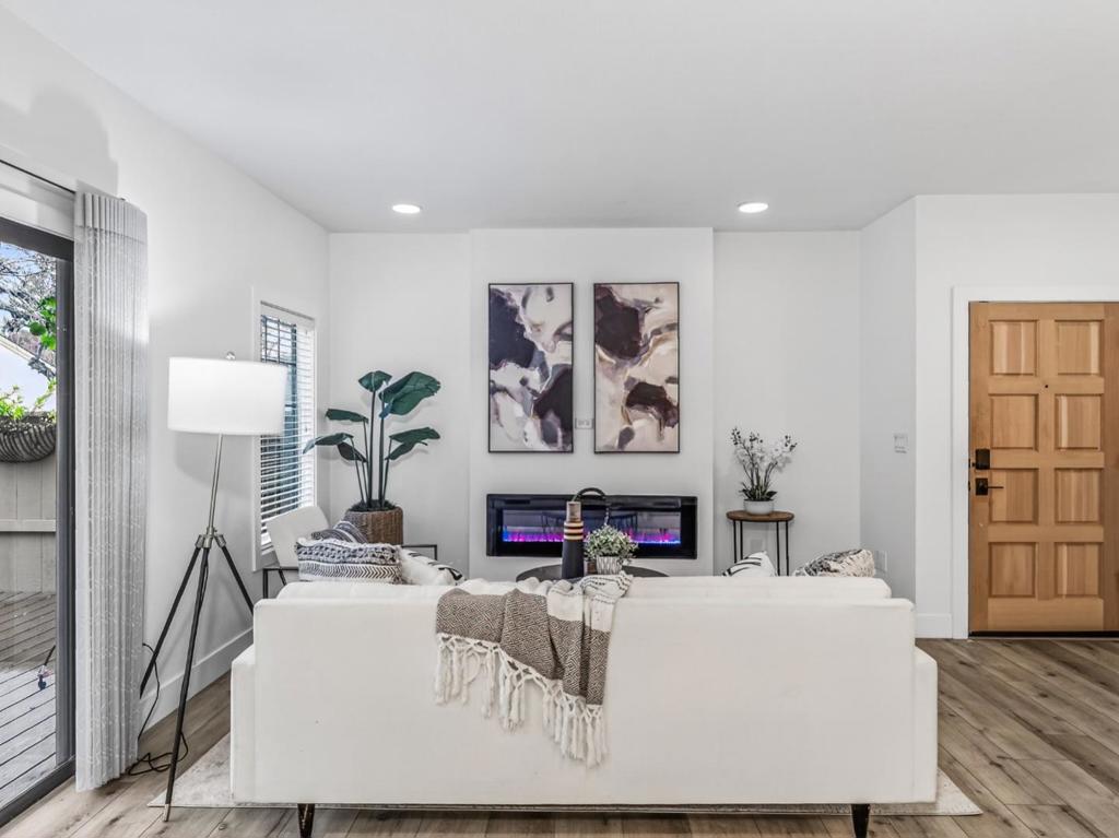Residential for sale at 2084 Foxhall Loop, San Jose CA featuring 2 beds and 2 baths