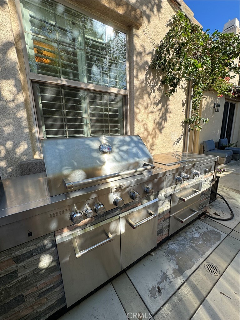 Residential Lease for rent at 101 Sanctuary, Irvine CA featuring 4 beds and 4 baths