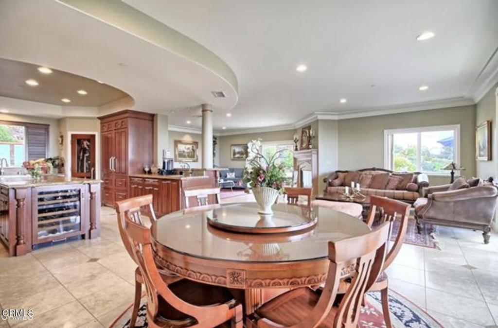 Residential Lease for rent at 6153 Cobblestone Drive, Ventura CA featuring 4 beds and 4 baths