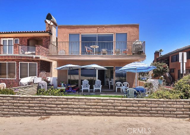 Residential for sale at 5901 Seashore Drive, Newport Beach CA featuring 6 beds and 5 baths