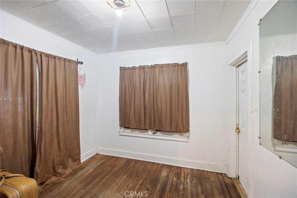 Residential for sale at 4903 Barstow, Los Angeles CA featuring 2 beds and 1 bath