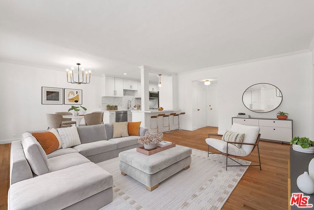 Residential for sale at 7270 Hillside Avenue 302, Los Angeles CA featuring 1 bed and 2 baths
