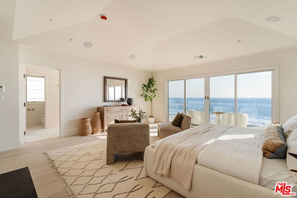 Residential for sale at 22440 Pacific Coast Highway, Malibu CA featuring 5 beds and 4 baths