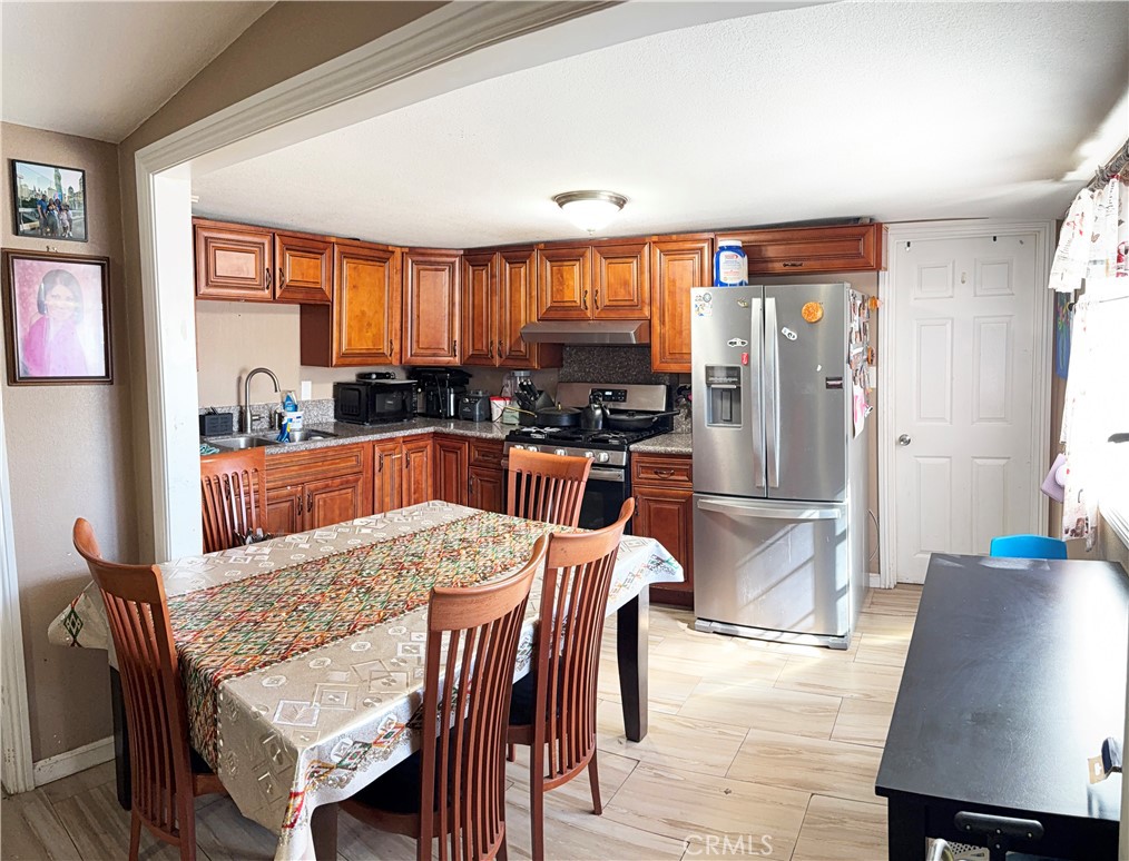 Residential for sale at 3707 Vineland Avenue, Baldwin Park CA featuring 3 beds and 1 bath