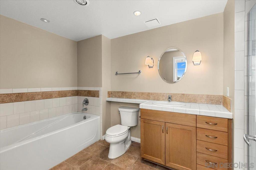 Residential for sale at 850 Beech St 808, San Diego CA featuring 2 beds and 2 baths