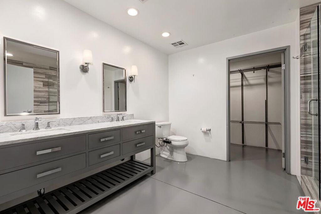Residential for sale at 1130 S Flower Street 208, Los Angeles CA featuring 1 bed and 2 baths