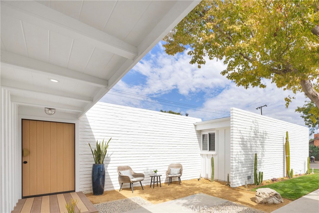 Residential for sale at 3391 Rossmoor Way, Rossmoor CA featuring 4 beds and 2 baths